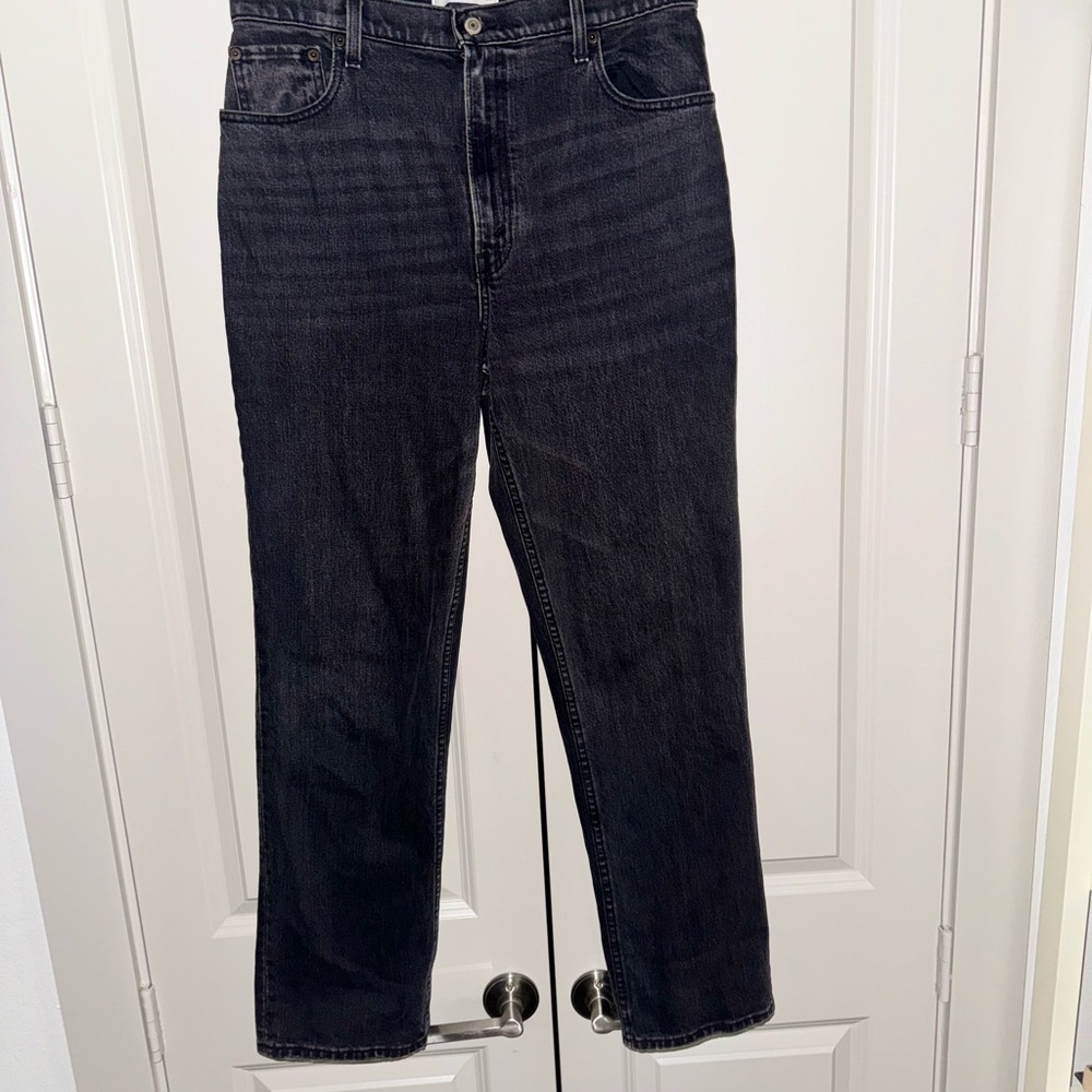 Abercrombie & Fitch Black 90’s Straight ultra high rise jeans